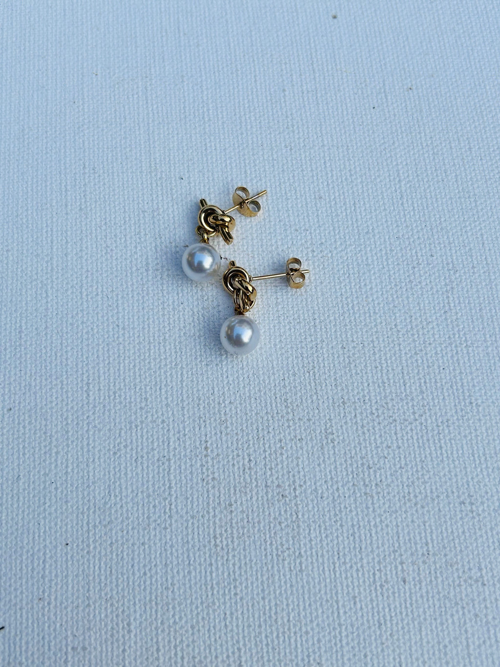 Basic Knot Style Pearl Drop Earrings