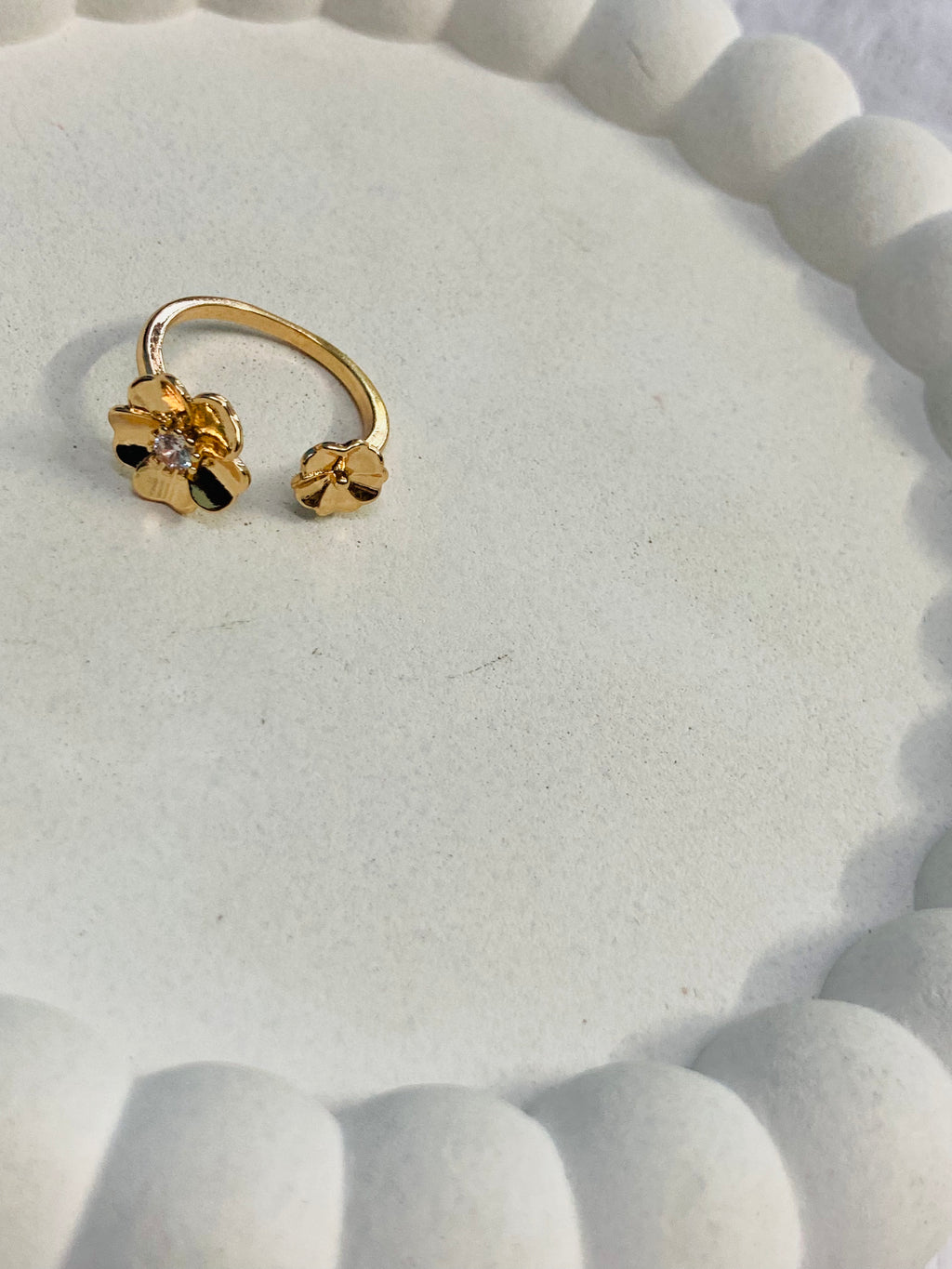 Different Shaped Floral Adjustable Toe Ring