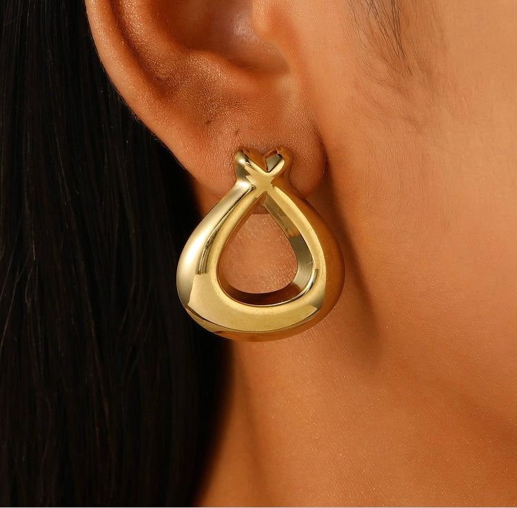 The Ethereal Knot Studs