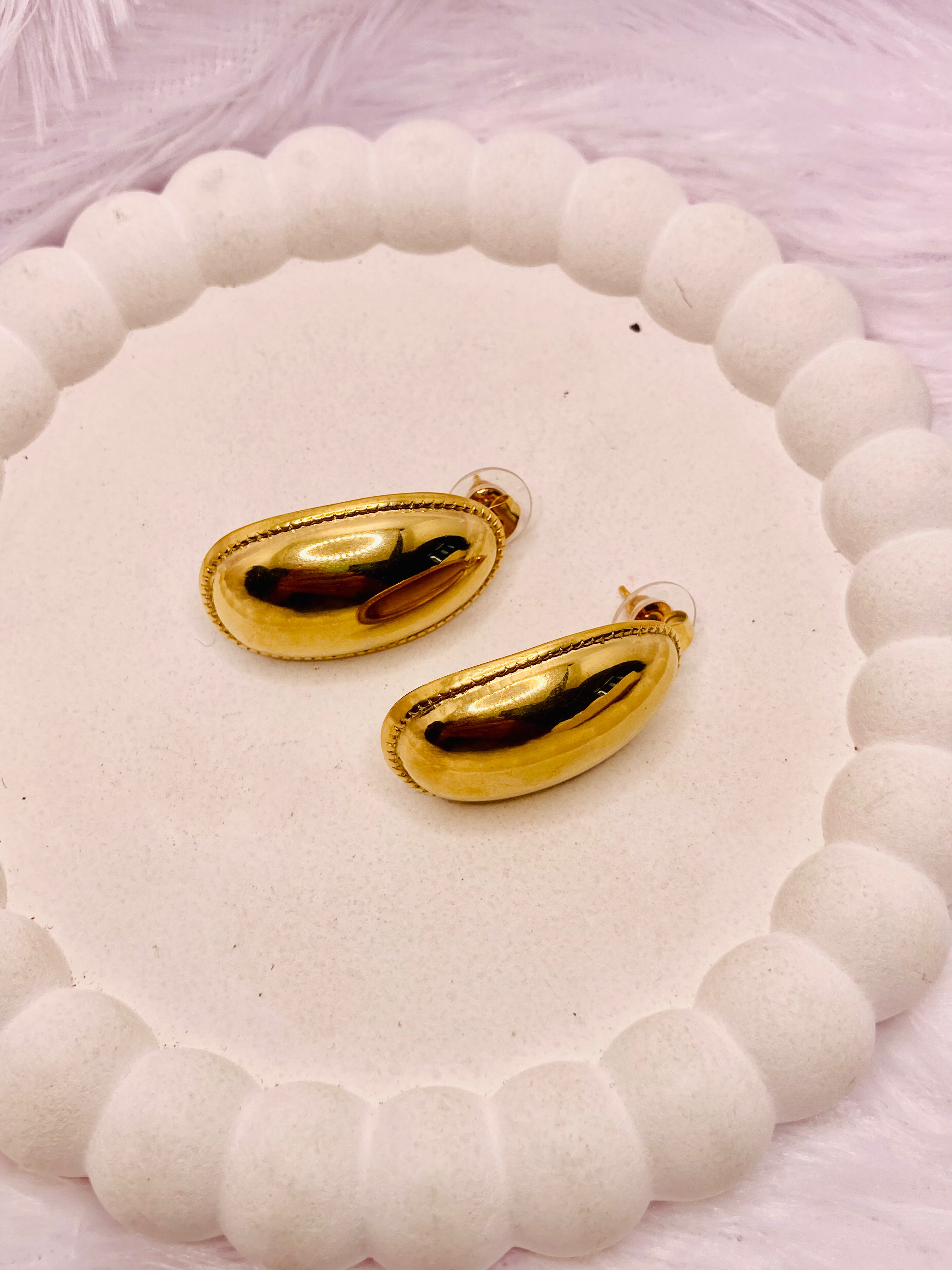 The Heirloom Vault Drop earrings