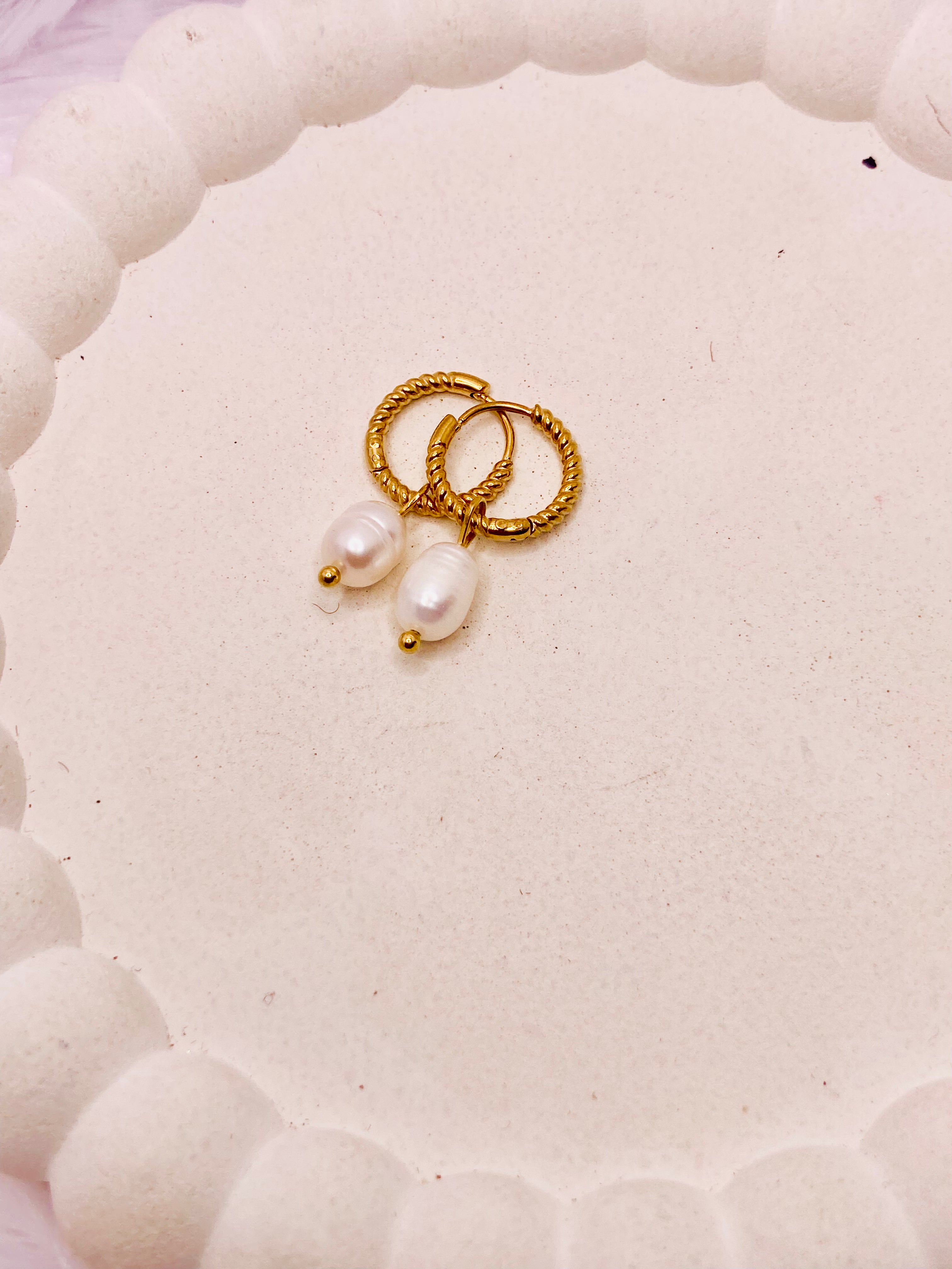 The Aurora pearl drop earrings