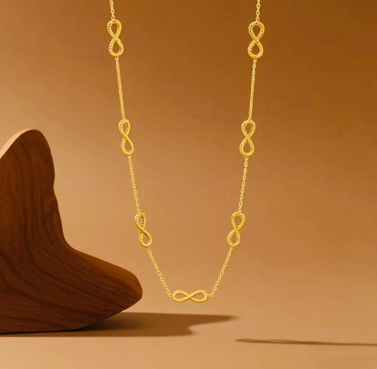 The Infinity Necklace