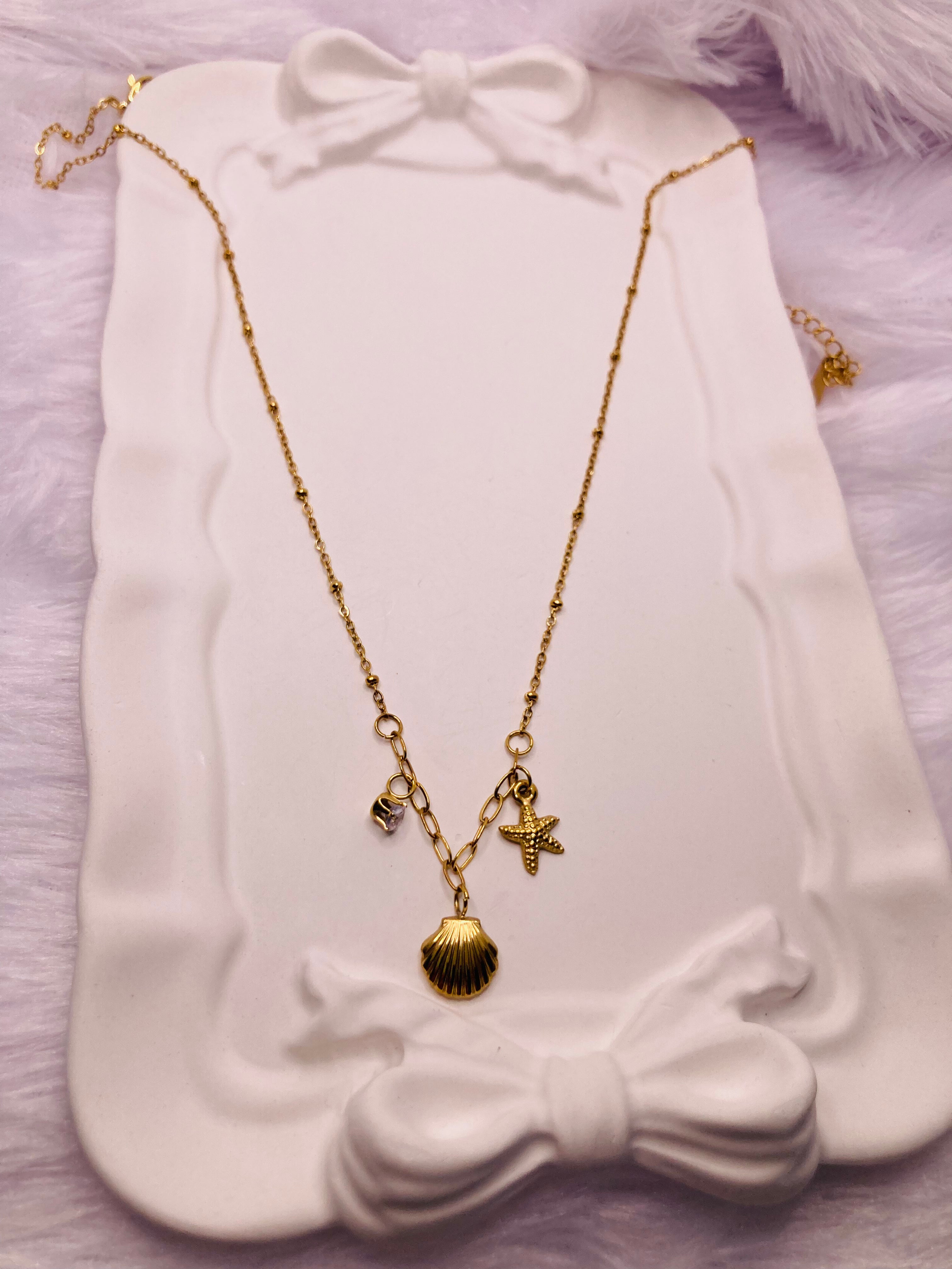 Shell Star Diamond Necklace