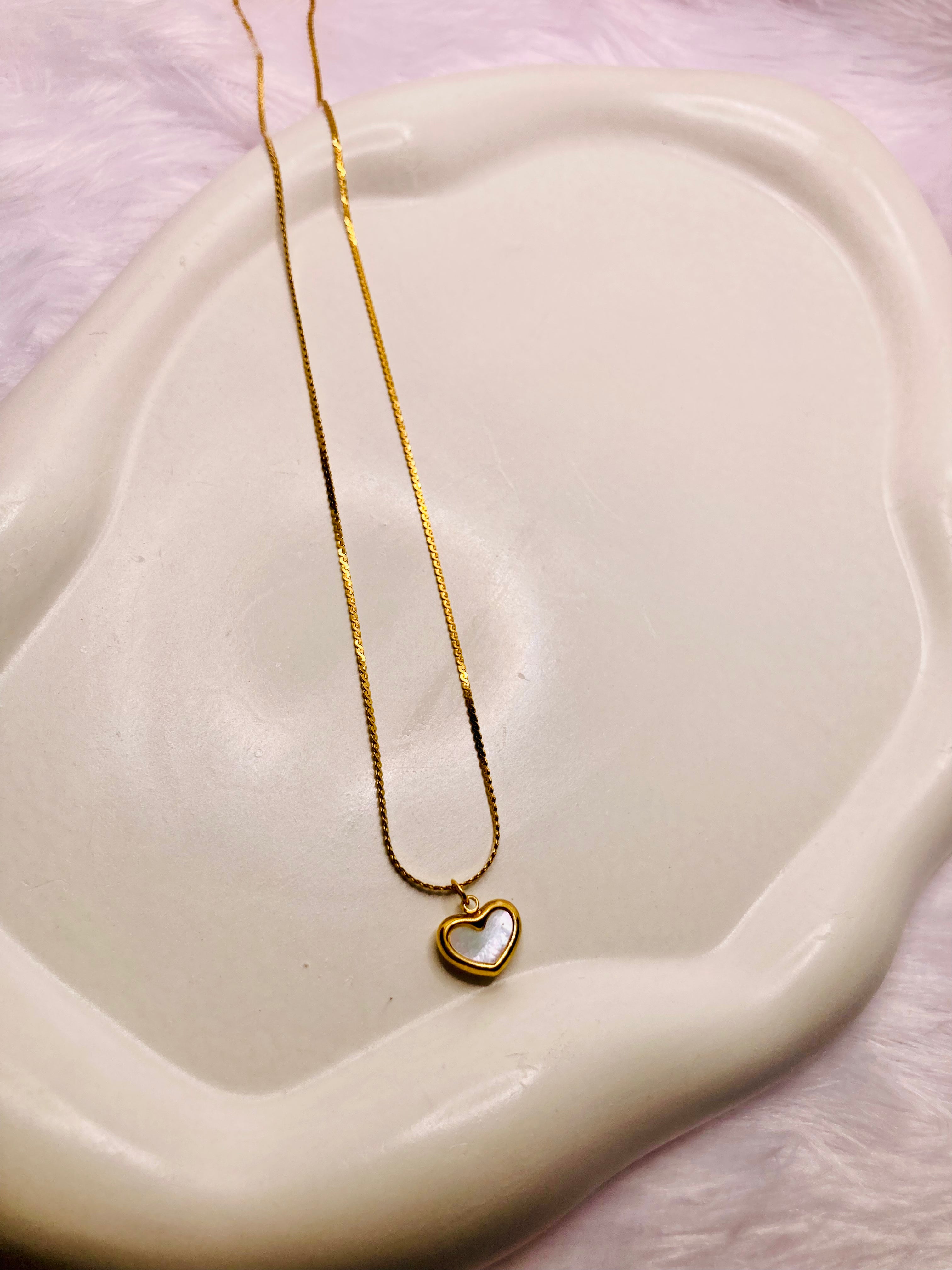 The Alabaster Soul Necklace