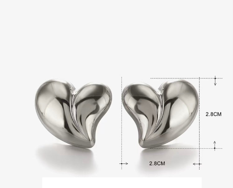 Classic Heart Studs