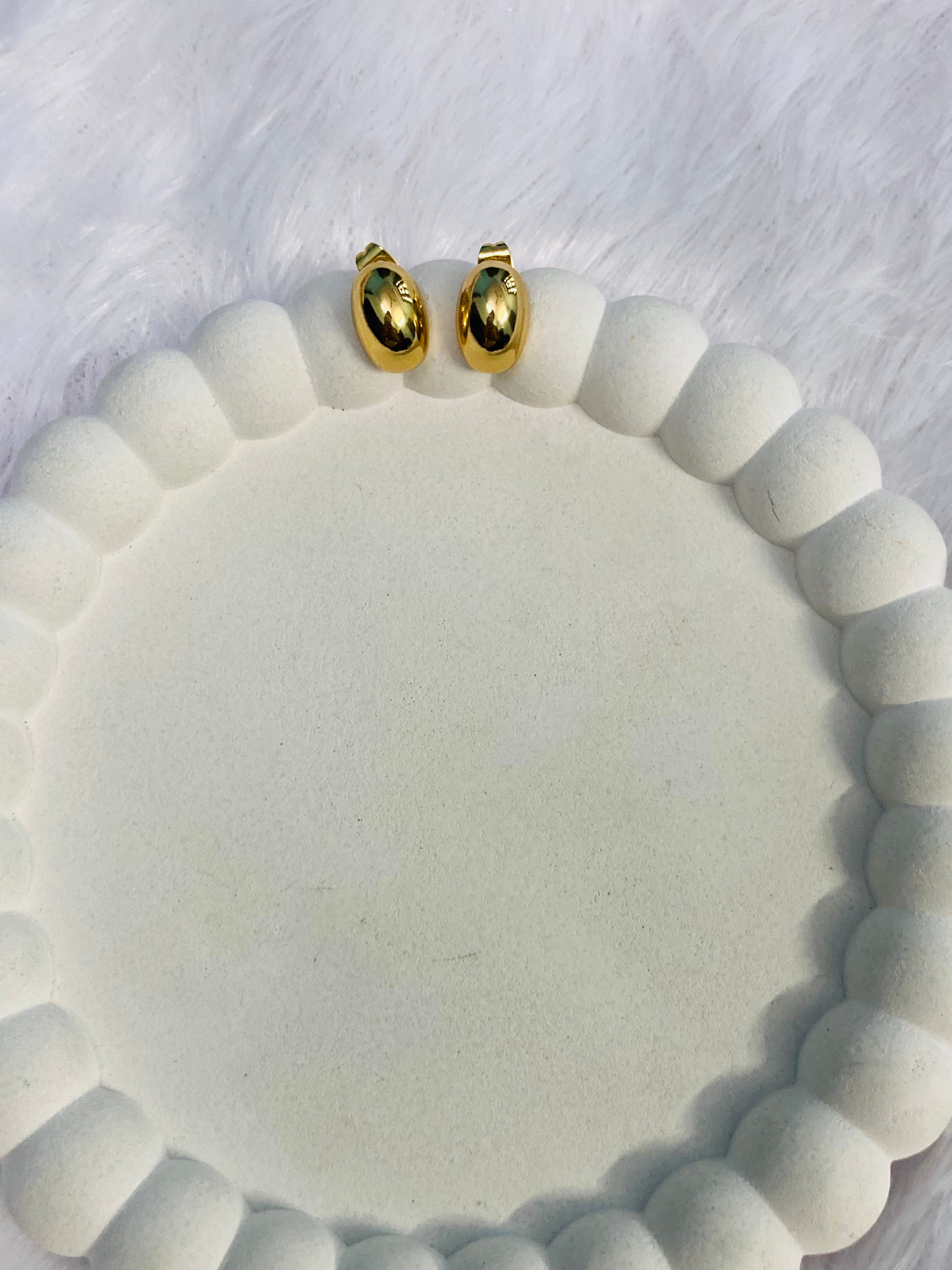 Small Everyday Studs