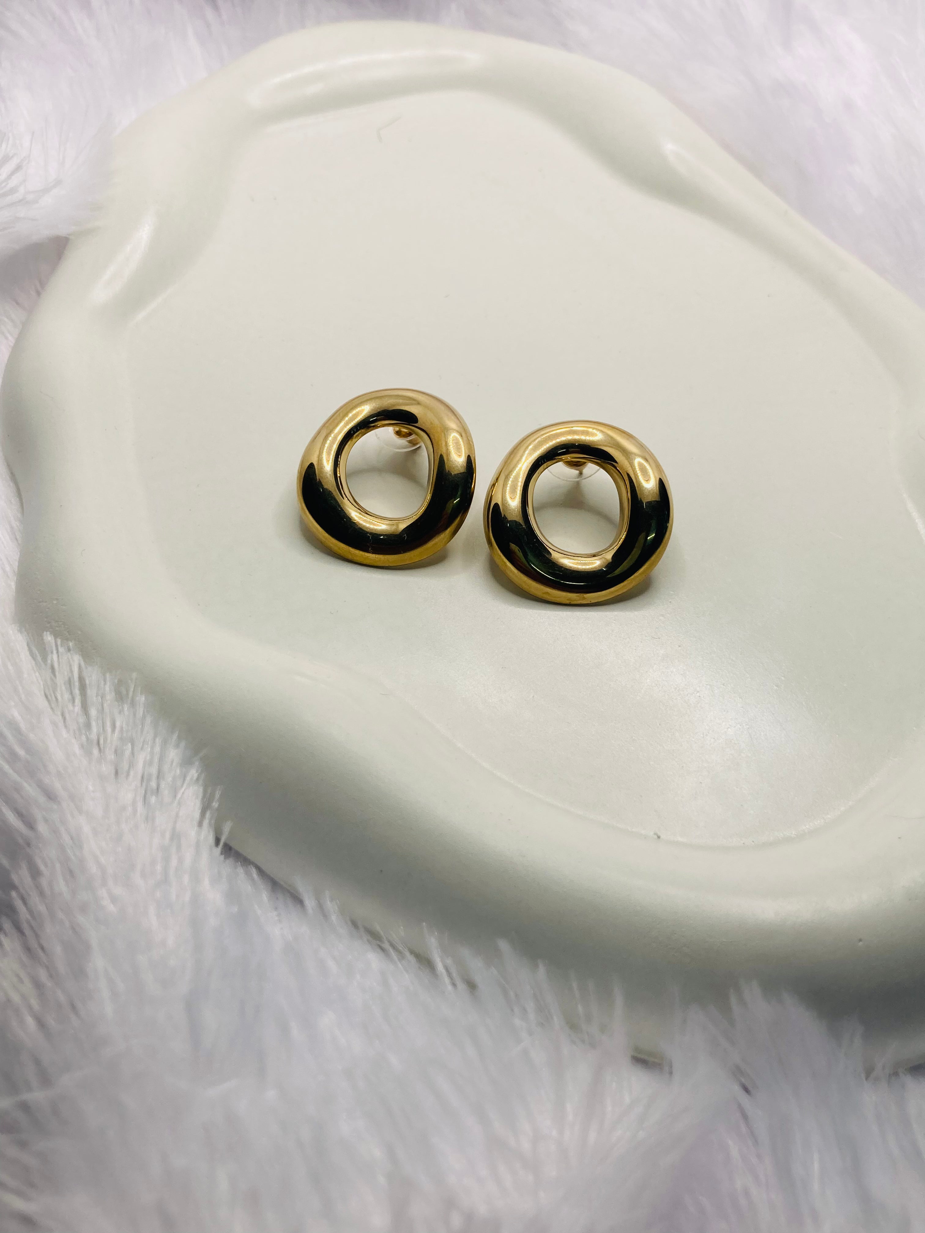 Statement Round Everyday Stud Earrings