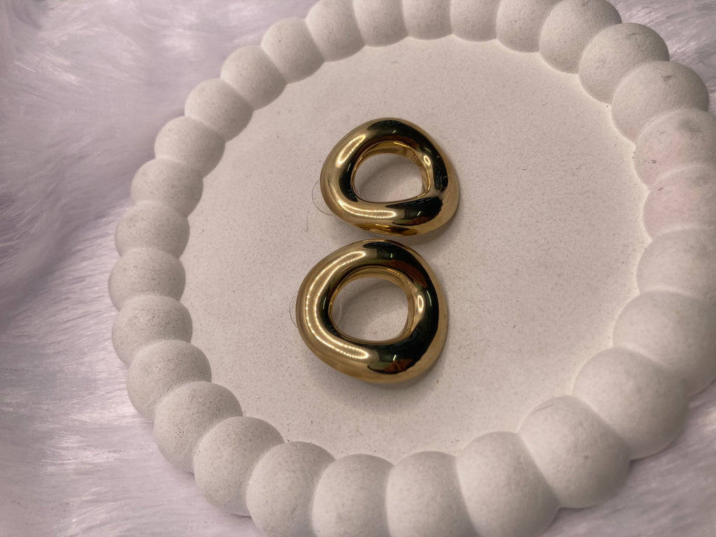 Statement Round Everyday Stud Earrings