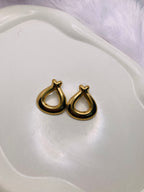 knot style everyday and party wear studs