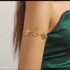 Retro Leaf Arm Cuff