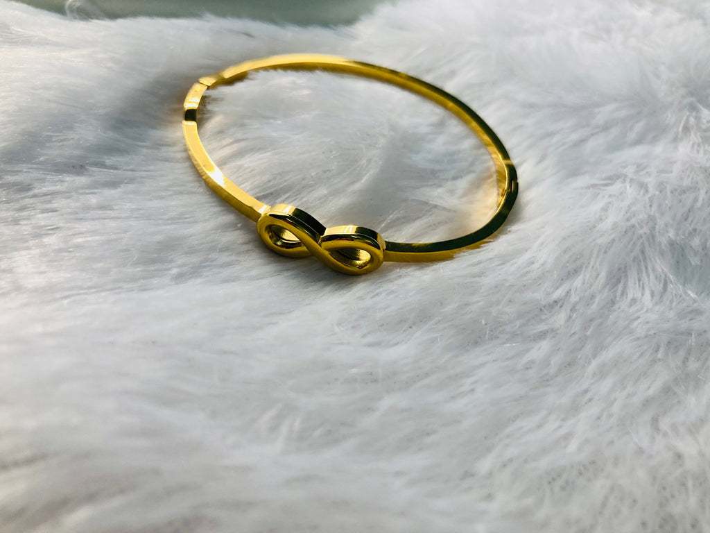 The Infinity Bangle Bracelet